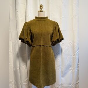 NWT THML puff‎ sleeve dress - Oliveish/ brown - patterned